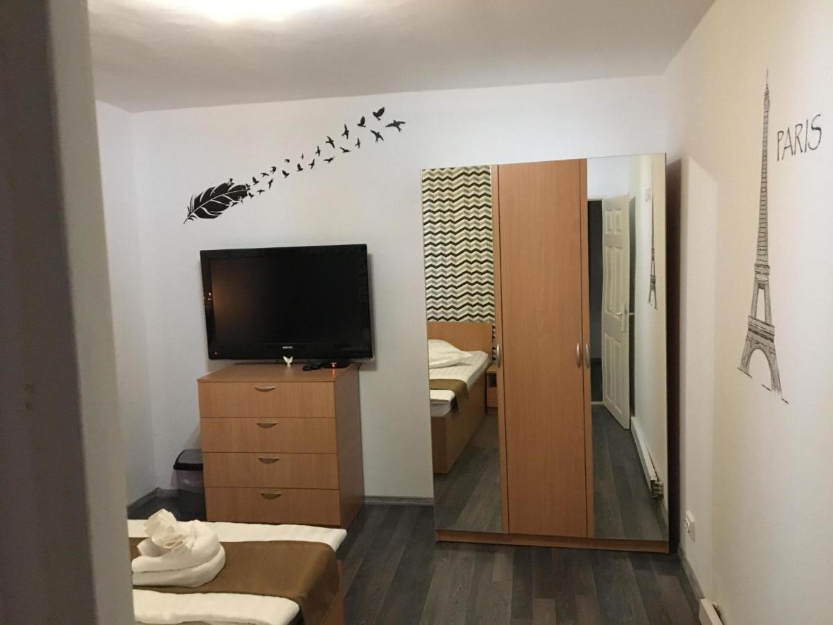 רסיטה Karla Residence / Greta Residence מראה חיצוני תמונה